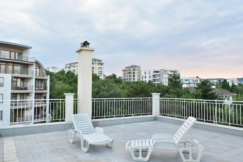 Solaris Apartments Saints Constantine and Helena Exterior photo
