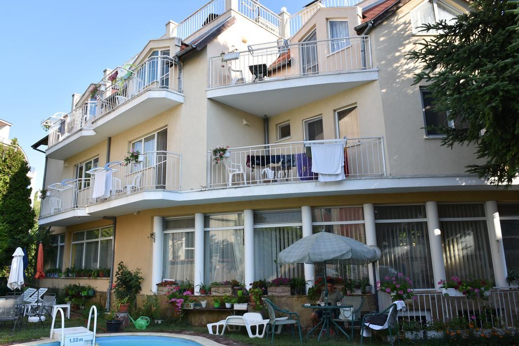 Solaris Apartments Saints Constantine and Helena Exterior photo